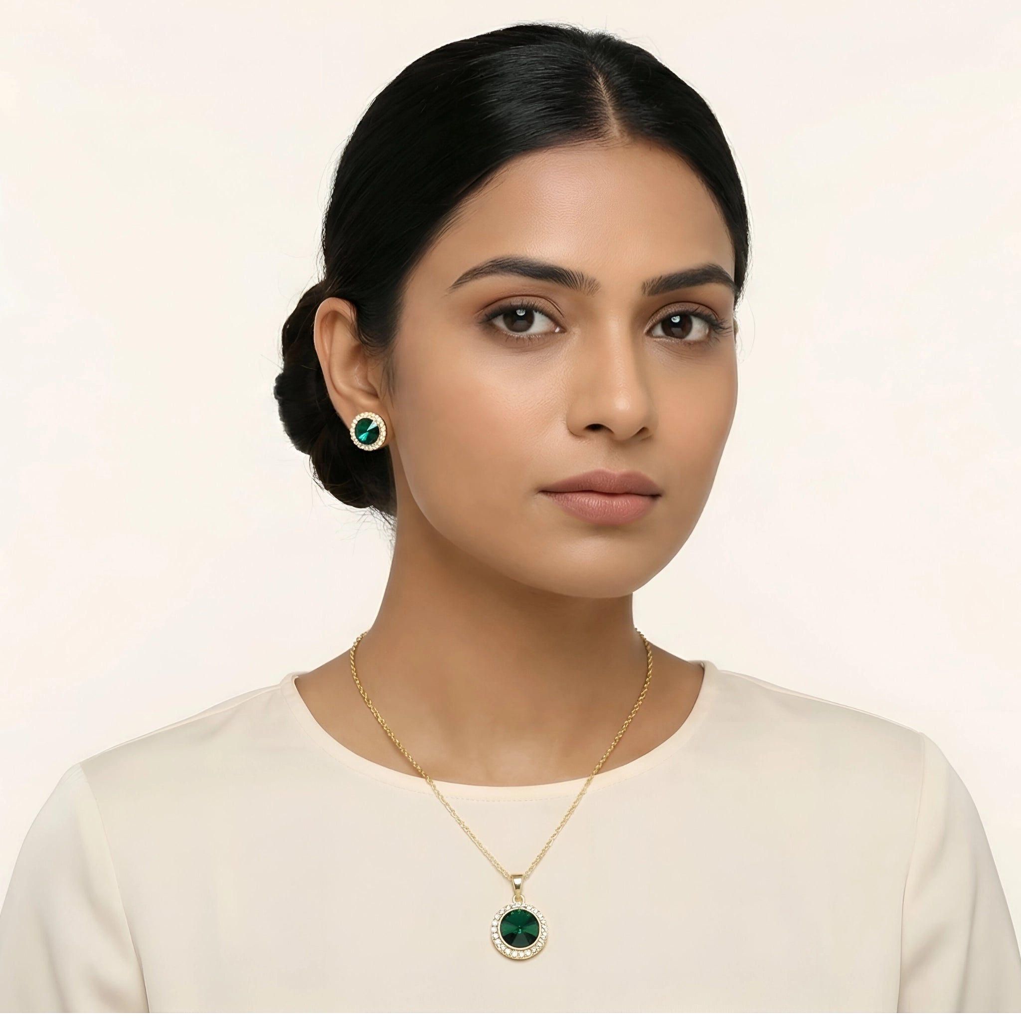The Emerald Halo Pendant Set (Necklace + Earrings)